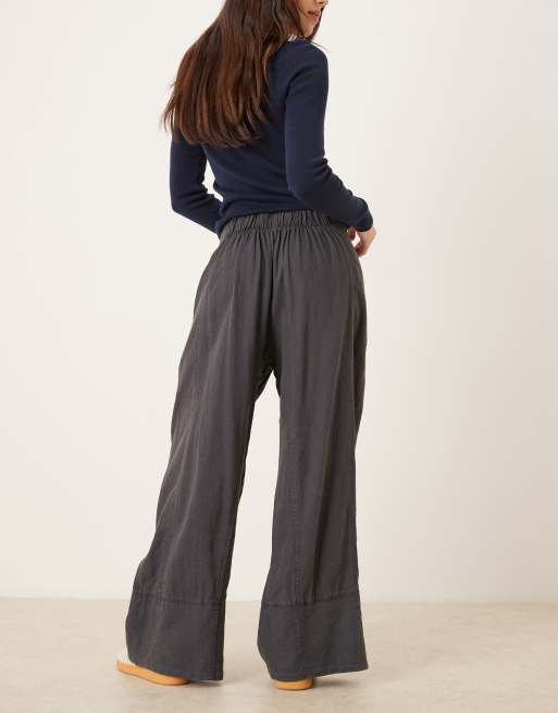Free People – Days End – Svarta linnebyxor i dra på-modell, 3 av 5