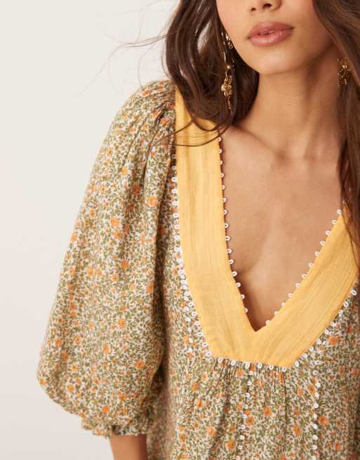 Free People ditsy floral puff sleeve boho mini dress in green, 3 of 4