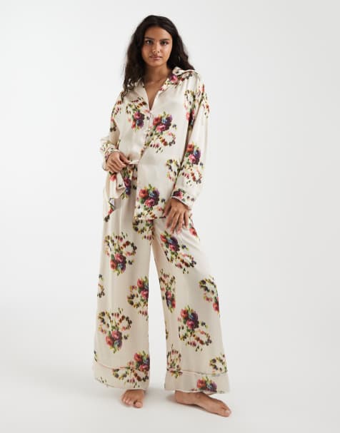 Free People dreamy days pyjamaset in ivoorwit met bloemenprint - view 1