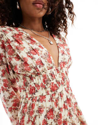 Free People V offers Neck Sleeveless Boho Tiered Floral Top - Small