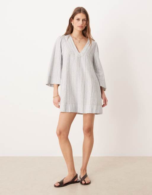 Free People – Goldie – Indigoblå, smockad miniklänning med v-ringning, 2 av 4
