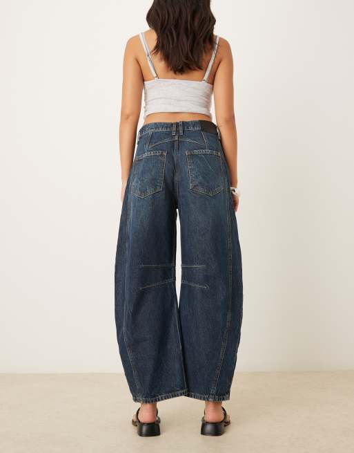 Free People – Good Luck – Mörkblå jeans med medelhög midja och barrelben, 2 av 5
