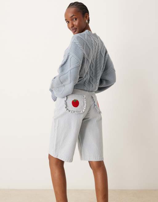 Free People - Hickory - Bermuda à rayures avec tomate brodée - Bleu clair