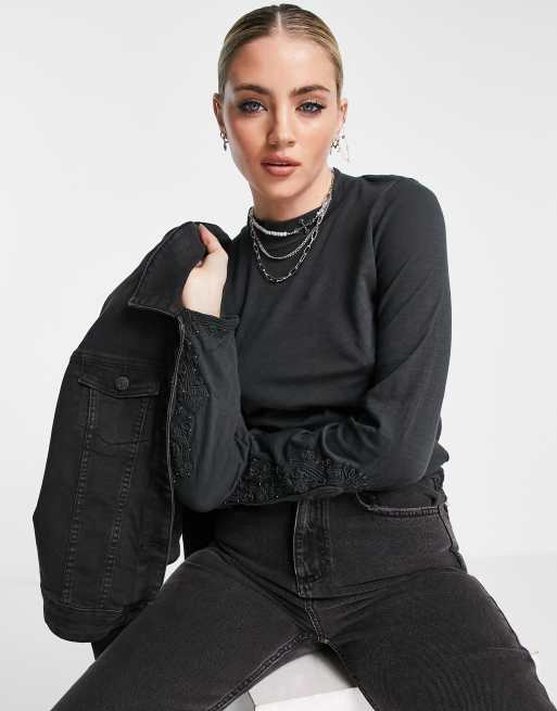 Free People – Hooked on You – Oberteil mit verzierten Ärmeln in Schwarz