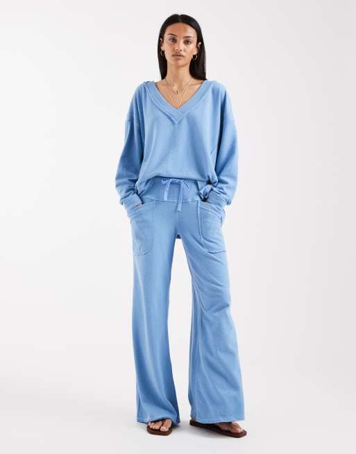 Free People Intimately FP staycation tröja med v-ringning i blissful blue set - MBLUE, 2 av 4