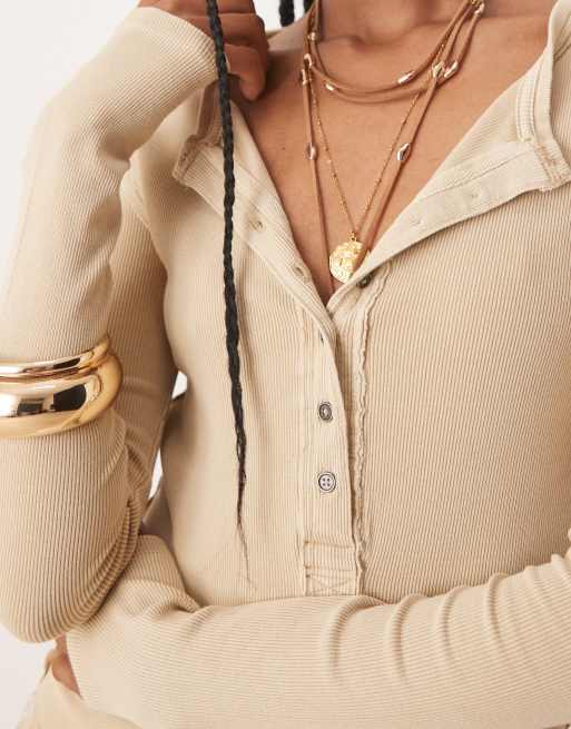 Free People - Jamie - Beige henley-top med knapper, 3 af 4