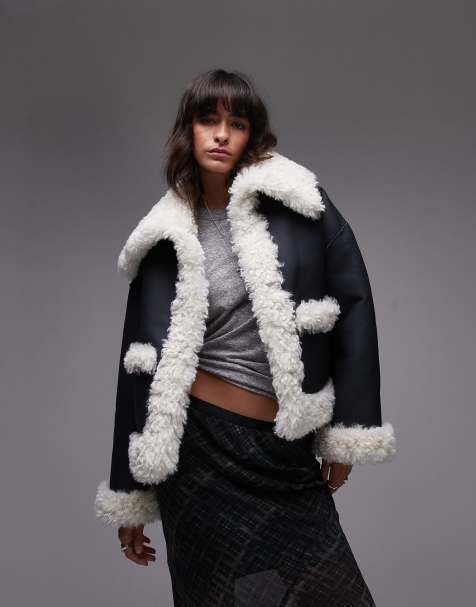 Free People – Kiki – Bomberjacke aus Lammfellimitat in Schwarz und Cremeweiß - view 1