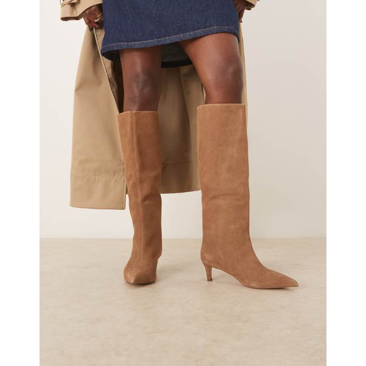 209351926-1-tansuede?$n_750w$&