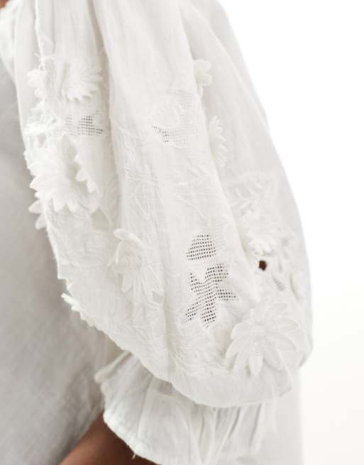 Free People lace applique cropped cotton blouse in white, 3 of 4