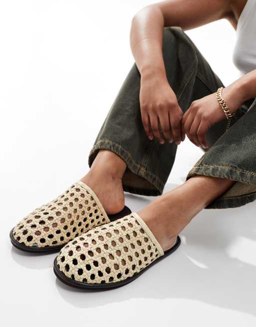 Free People – Leder-Mules zum Reinschlüpfen in Buttermilch-Beige mit Webmuster