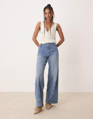 Free People - Libre - Jeans mit weitem Bein in Goodie-Goodie-Blau