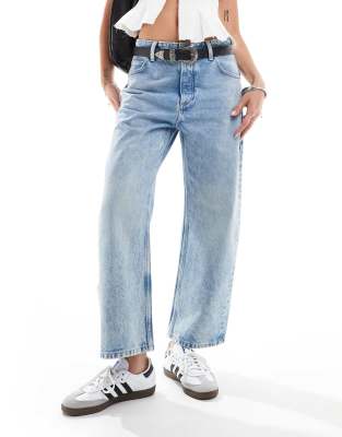 low-rise cropped baggy jeans in light blue