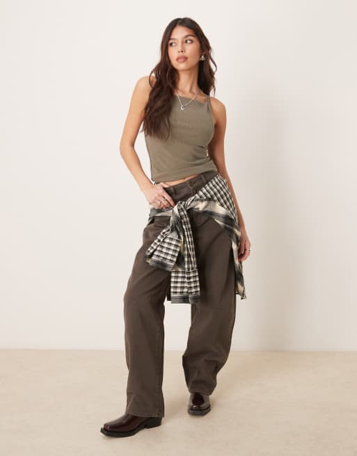 Free People - Mia - Top senza maniche color caimano con scollo dritto, 4 di 4