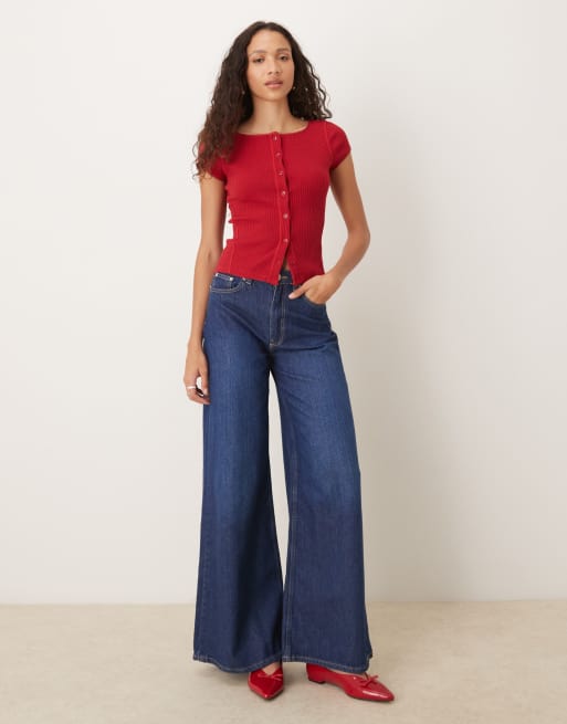 Free People - Most Wanted - Geribbeld T-shirt met knoopsluiting in rood, 4 van 4