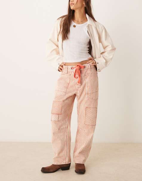 Free People – Moxie – Jeans in Rot mit Hickory-Streifen und Bindegürtel - view 1