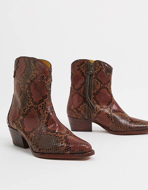 Free People New Frontier boot in brown