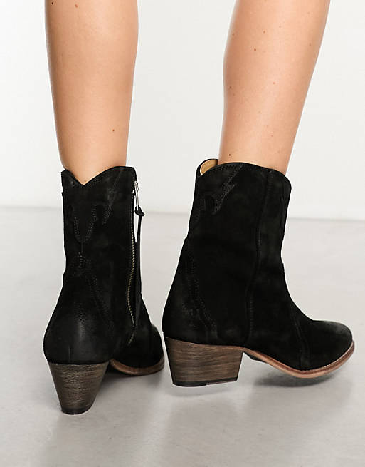 https://images.asos-media.com/products/free-people-new-frontier-suede-western-boots-in-black/204724600-3?$n_640w$&wid=513&fit=constrain