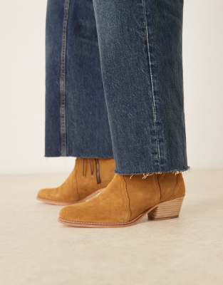  new frontier western boot in beige