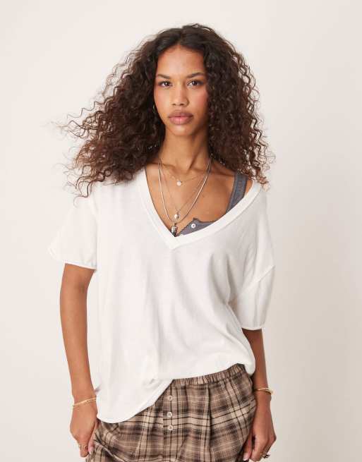 Free People nina v-neck oversized T-shirt in ivory, 3 of 4