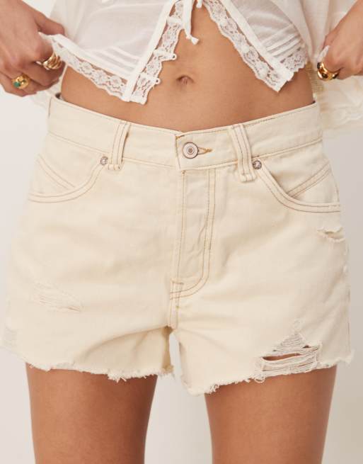 Free People now or never denim shorts in ecru, 3 of 5