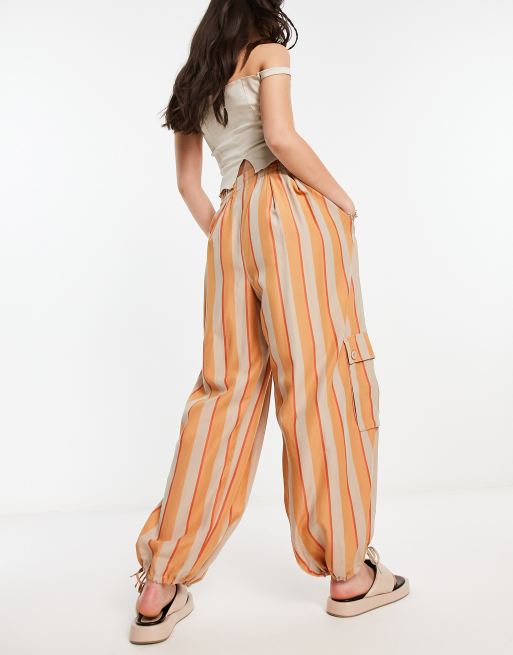 Free People - Pantaloni cargo a righe arancioni con laccio, 4 di 4