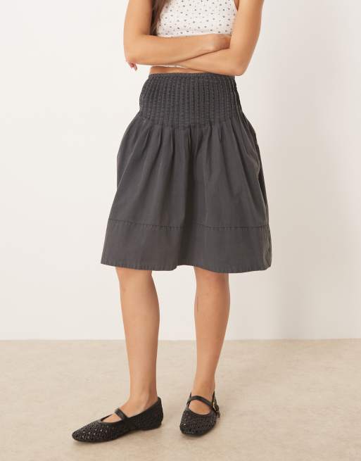 【Pehrt】Lucky Pocket Skirt Free People peyton pintuck knee length midi skirt in washed