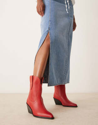 pitchfork heel western boots in red