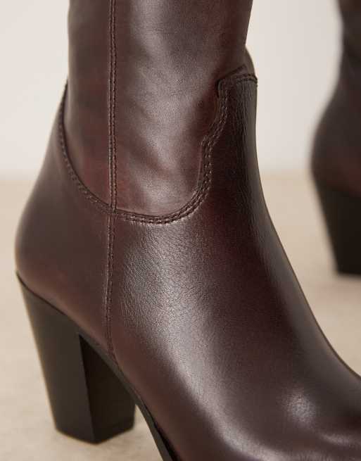 Pointed brown boots best sale