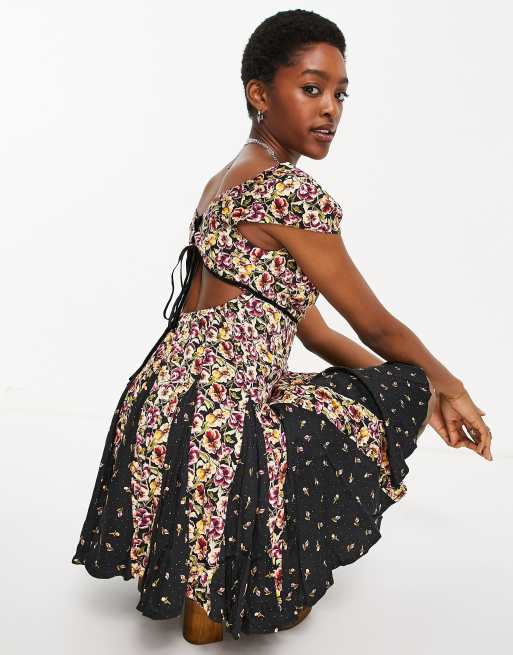 Free People – Ponderosa – Minikleid in Schwarz mit Blumenprint