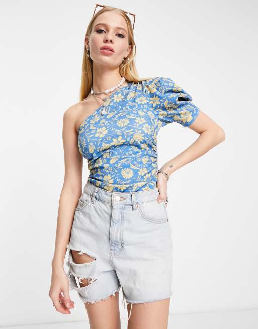 Free People - Somethin Bout You - Body met blote schouder en print in lichtblauw