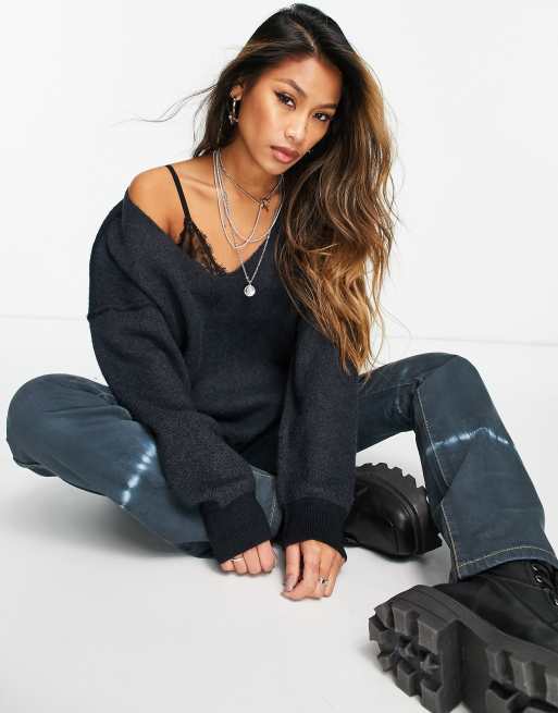 Free People – Sweather Weather – Pullover mit V-Ausschnitt in Schwarz