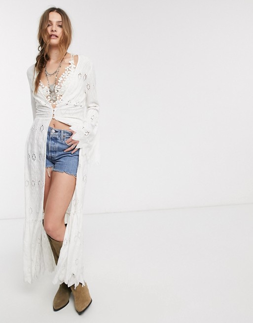 Free People sweetwater broderie kimono