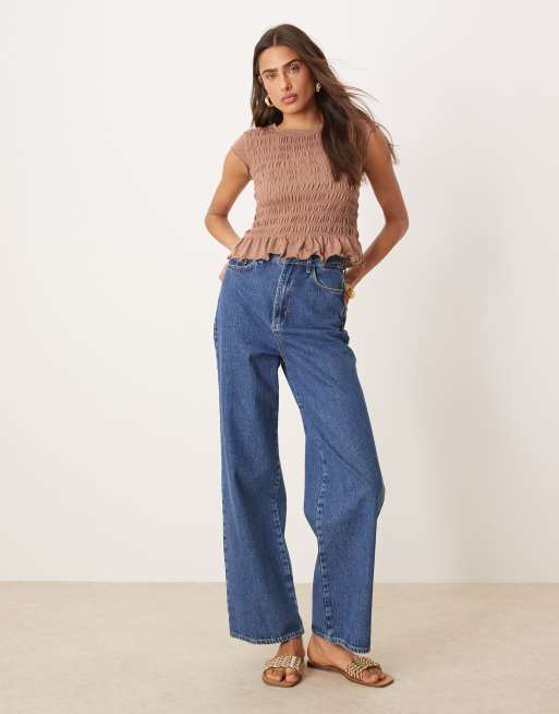 Free People – Sylvie – Gesmoktes T-Shirt in Pralinenbraun, 4 von 4