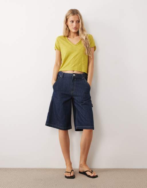 Free People – Take 2 – Varm olivfärgad t-shirt med v-ringning, 2 av 4