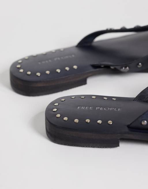 Free People tide flip flop in black, 4 of 4