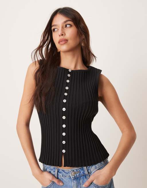 Free People – Tilly – Czarny prążkowany top-kamizelka zapinany na guziki