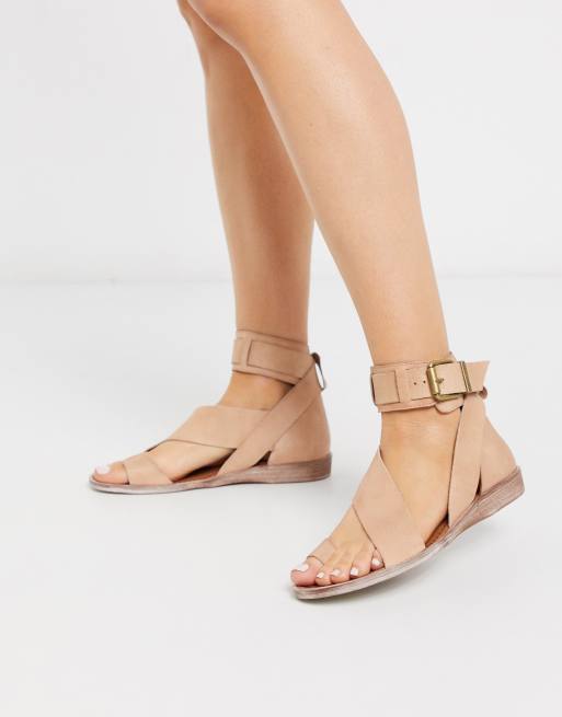 Free people hot sale asymmetrical sandal