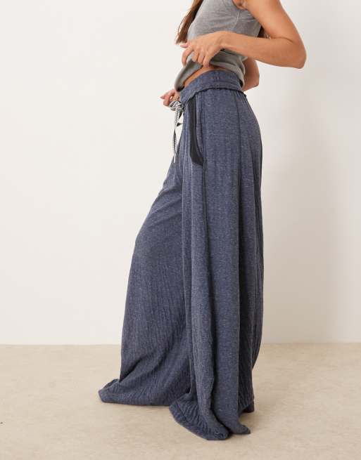 Free People - Wait a Minute - Lounge-bukser med vide ben i blødt chambray, 2 af 5