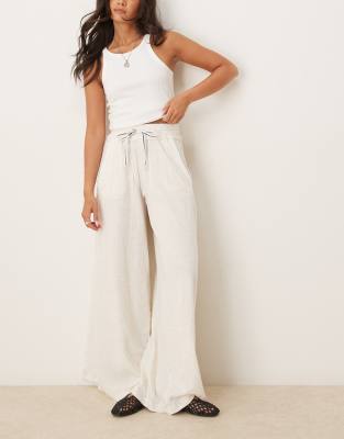 Free People - Wait A Minute - Lounge-Hose in Haferbeige mit weitem Bein-Weiß