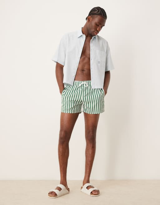 Free Society – Badeshorts in Grün gestreift