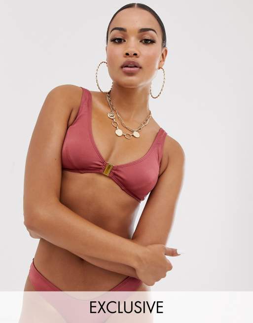 Free Society – Exclusive – Rdzawa góra od bikini z głębokim dekoltem o wysokim połysku