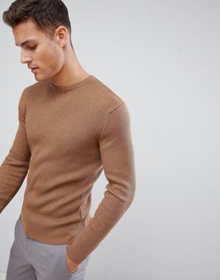 French Connection - Aansluitende geribbelde trui met ronde hals-Bruin