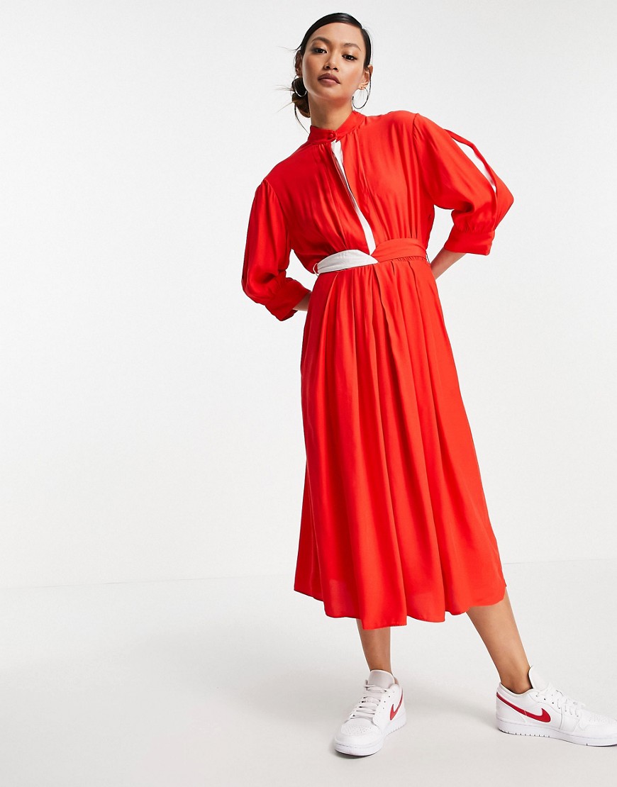 French Connection - Aiden - Gedrapeerde midi-jurk met contrastvlakken in rood