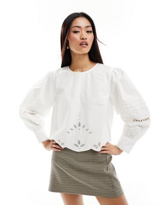 French Connection Alissa Cotton Broderie Crop Blouse In White