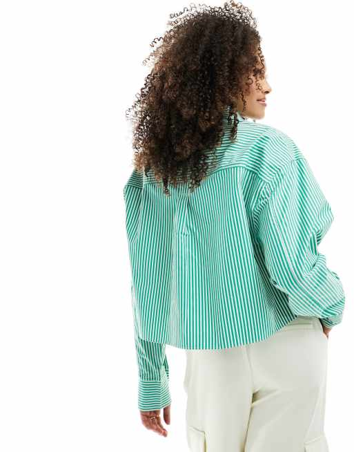 French Connection – Alissa – Gestreiftes, kurzes Hemd in Grün und Creme, 4 von 4