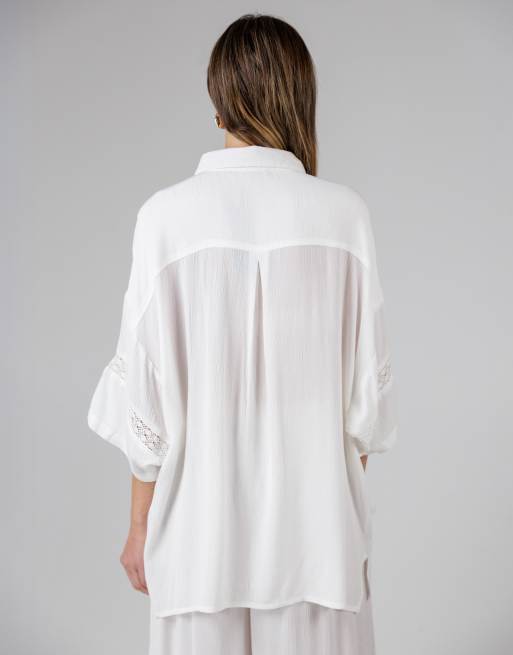 French Connection Beach Crinkle trim oversized short sleeve button up shirt in white, 2 of 4