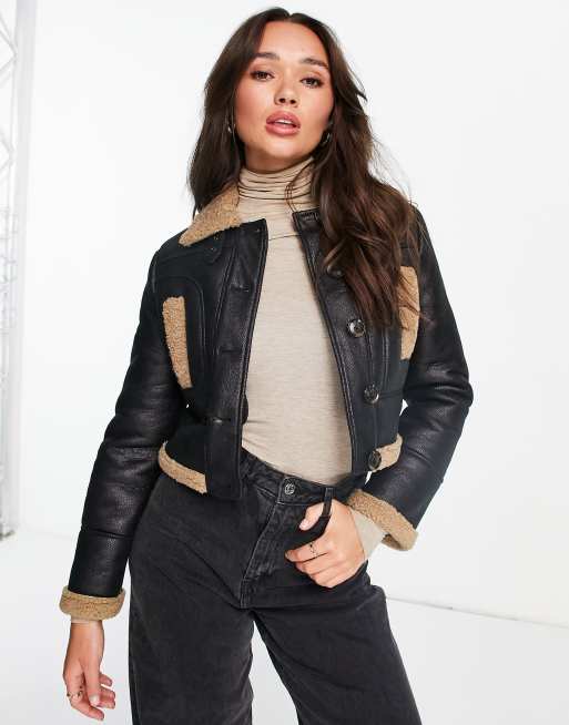 French Connection - Belen - Cropped jack met imitatiebont in zwart      