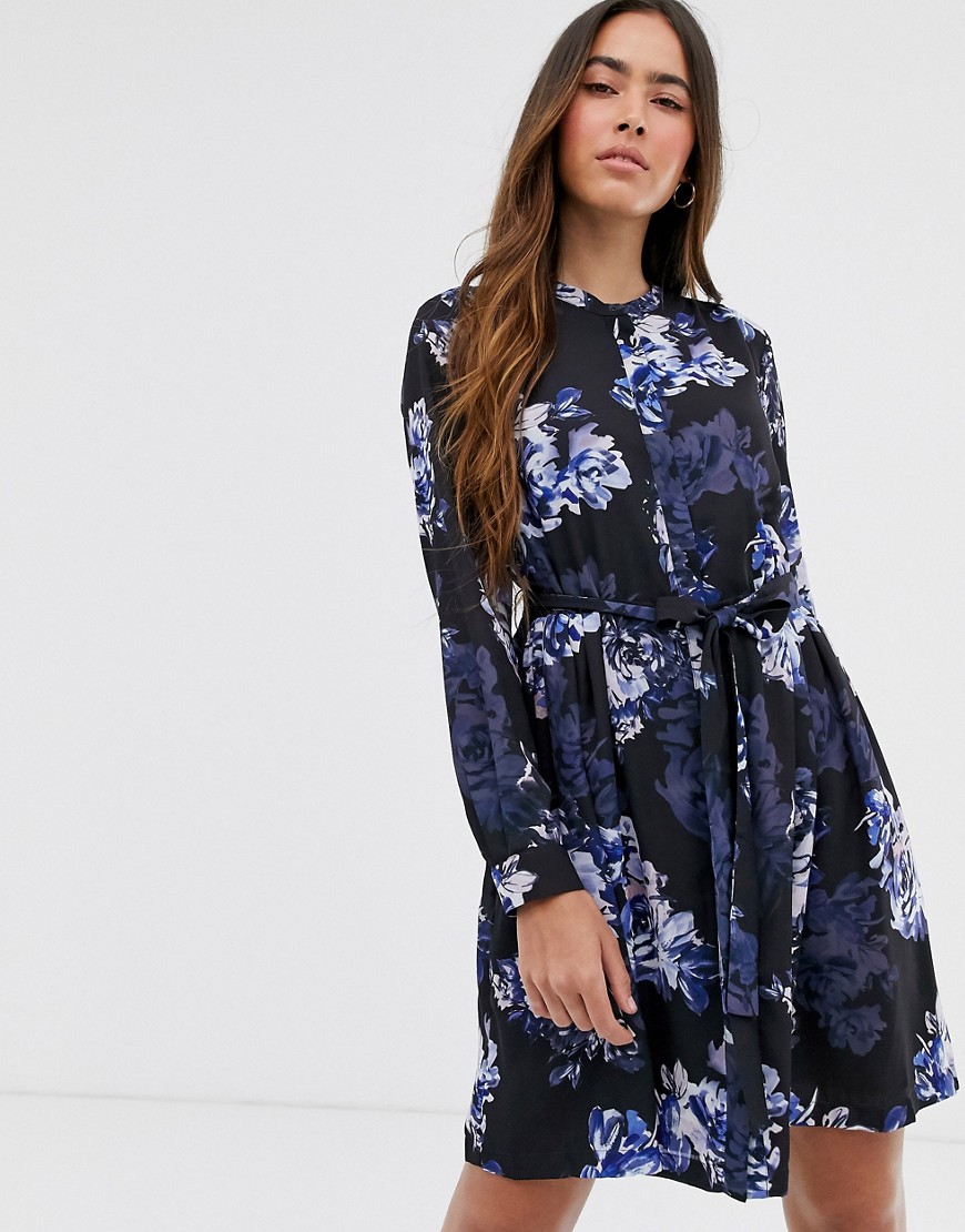 French Connection – Blommig skjortklänning i minimodell-Blå