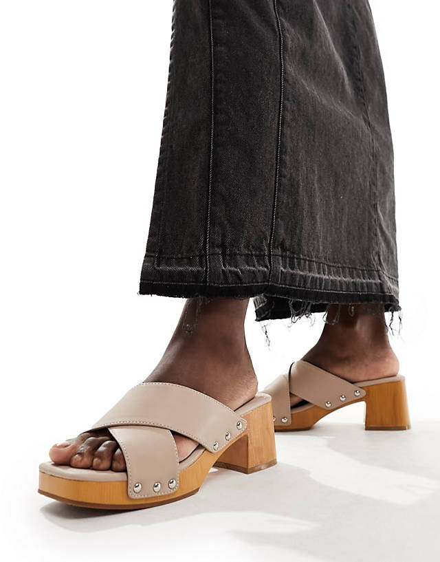 French Connection - chunky heel sandals in taupe