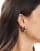 Thumbnail 4 van 4